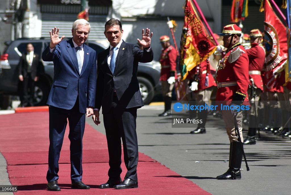 LA PAZ, BOLIVIA, OCTOBER 16, 2026: Chilean President José Antonio Kast (L) and Bolivian President Rodrigo Paz (R) wave outside the Government Palace during Kast’s state visit to Bolivia. The first such visit by a Chilean president in 71 years focuses on strengthening bilateral cooperation in trade, infrastructure and security. Photo by Rodwy Franz Cazon Barrios / JNA Press. (Photo by Rodwy Franz Cazon Barrios/JNA Press via Nexpher Images)