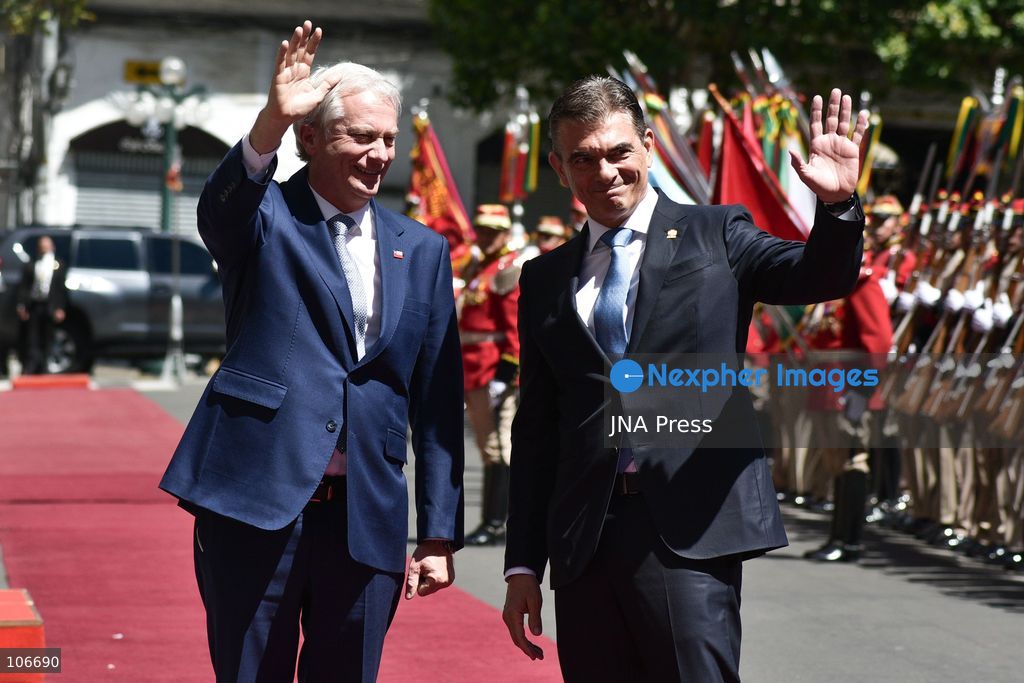 LA PAZ, BOLIVIA, OCTOBER 16, 2026: Chilean President José Antonio Kast (L) and Bolivian President Rodrigo Paz (R) wave outside the Government Palace during Kast’s state visit to Bolivia. The first such visit by a Chilean president in 71 years focuses on strengthening bilateral cooperation in trade, infrastructure and security. Photo by Rodwy Franz Cazon Barrios / JNA Press. (Photo by Rodwy Franz Cazon Barrios/JNA Press via Nexpher Images)