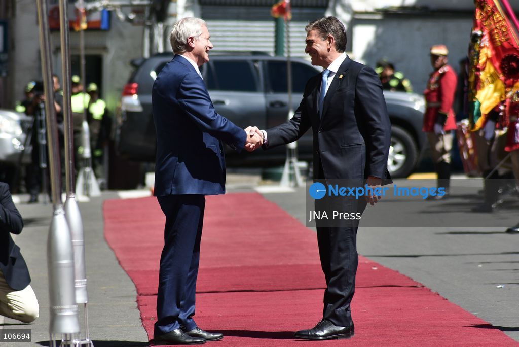 LA PAZ, BOLIVIA, OCTOBER 16, 2026: Chilean President José Antonio Kast (L) and Bolivian President Rodrigo Paz (R) wave outside the Government Palace during Kast’s state visit to Bolivia. The first such visit by a Chilean president in 71 years focuses on strengthening bilateral cooperation in trade, infrastructure and security. Photo by Rodwy Franz Cazon Barrios / JNA Press. (Photo by Rodwy Franz Cazon Barrios/JNA Press via Nexpher Images)