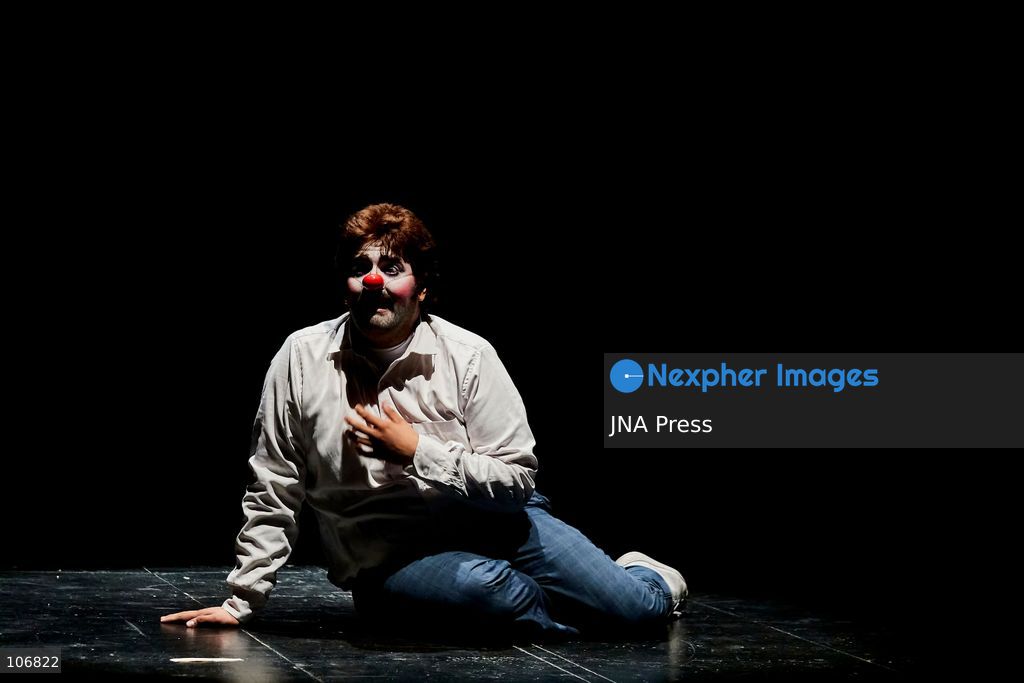 MEXICO CITY, MEXICO, OCTOBER 16, 2026: Members of Colombian company Átomos Teatro perform “¡Usted no me despide, yo renuncio!” (You Can't Fire Me, I Quit!) during the opening of the 13th International Clown Gathering at the Centro Cultural Helénico in Mexico City. The festival runs from October 16 to 25. Photo by Juan Pérez / JNA Press. (Photo by Juan Perez Puente/JNA Press via Nexpher Images)