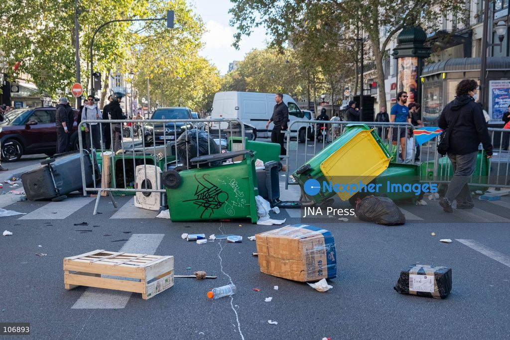 PARIS, FRANCE, OCTOBER 17, 2026: Demonstrators clash with riot police around Place de la République during protests involving high school students, Yellow Vest activists and other groups over education conditions and the high cost of living. Police use tear gas and water cannons during the confrontations. Photo by Camilla Baronetto / JNA Press. (Photo by Camilla Baronetto/JNA Press via Nexpher Images)