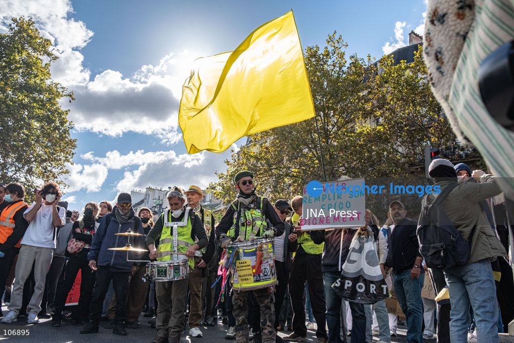 PARIS, FRANCE, OCTOBER 17, 2026: Demonstrators clash with riot police around Place de la République during protests involving high school students, Yellow Vest activists and other groups over education conditions and the high cost of living. Police use tear gas and water cannons during the confrontations. Photo by Camilla Baronetto / JNA Press. (Photo by Camilla Baronetto/JNA Press via Nexpher Images)