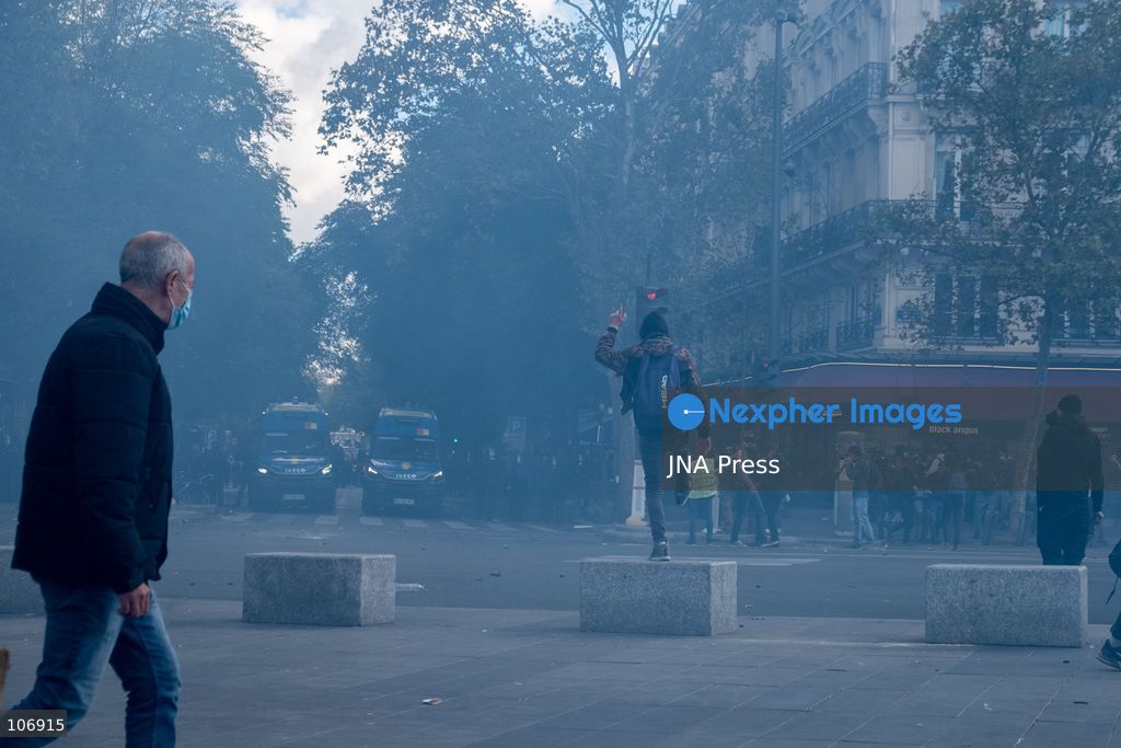 PARIS, FRANCE, OCTOBER 17, 2026: Demonstrators clash with riot police around Place de la République during protests involving high school students, Yellow Vest activists and other groups over education conditions and the high cost of living. Police use tear gas and water cannons during the confrontations. Photo by Camilla Baronetto / JNA Press. (Photo by Camilla Baronetto/JNA Press via Nexpher Images)