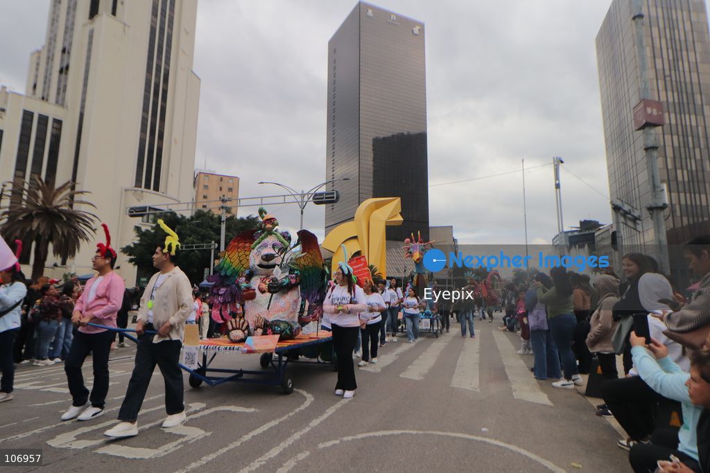 People taking part during the 18th Monumental Alebrijes Parade on Paseo de la Reforma avenue. on October 17, 2026 in Mexico City, Mexico. (Photo by Carlos Santiago/ Eyepix Group) (Photo by Carlos Santiago/ Eyepix Group/Eyepix via Nexpher Images)