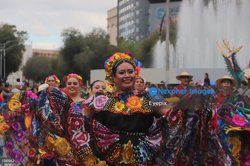 People taking part during the 18th Monumental Alebrijes Parade on Paseo de la Reforma avenue. on October 17, 2026 in Mexico City, Mexico. (Photo by Carlos Santiago/ Eyepix Group) (Photo by Carlos Santiago/ Eyepix Group/Eyepix via Nexpher Images)