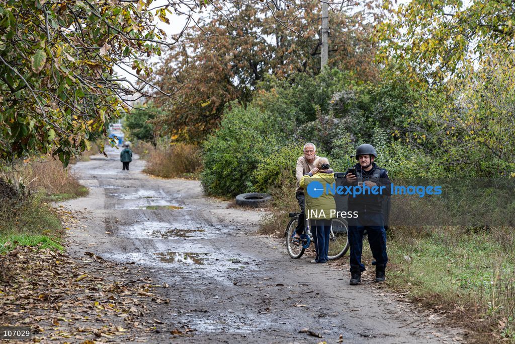 SLOVIANSK, UKRAINE, OCTOBER 17, 2026: Firefighters tackle a blaze at a residential house damaged by a Russian airstrike in Sloviansk, Donetsk region. The strike set the building’s remaining structures on fire. (Photo by Andrew Cling/JNA Press via Nexpher Images)