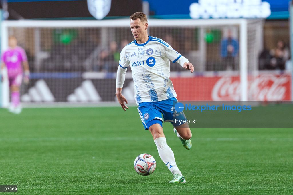 Fabian Herbers #21 of CF Montréal runs with the ball during the MLS match between Sounders FC and CF Montréal at Lumen Field. on October 17, 2026 in Seattle, Washington. (Photo by Jules Doyle / Eyepix Group/Eyepix via Nexpher Images)