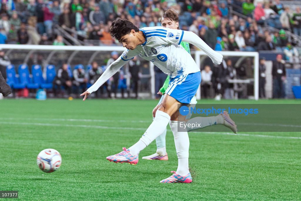 Olger Escobar #29 of CF Montréal shoots the ball during the MLS match between Sounders FC and CF Montréal at Lumen Field. on October 17, 2026 in Seattle, Washington. (Photo by Jules Doyle / Eyepix Group/Eyepix via Nexpher Images)
