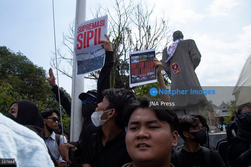 YOGYAKARTA, INDONESIA - OCTOBER 20, 2026: Students gather at the Special Region of Yogyakarta (DIY) Regional People's Representative Council (DPRD) building during a protest against the central government, which has been in office for two years. Students from Muhammadiyah University of Yogyakarta (UMY) later marched to the Zero Kilometer Point in Yogyakarta to voice criticism of government policies they consider controversial and harmful to people's lives. (Photo by Topen Anggara Saputra/JNA Press via Nexpher Images)