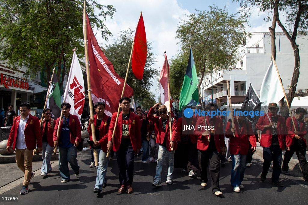 YOGYAKARTA, INDONESIA - OCTOBER 20, 2026: Students gather at the Special Region of Yogyakarta (DIY) Regional People's Representative Council (DPRD) building during a protest against the central government, which has been in office for two years. Students from Muhammadiyah University of Yogyakarta (UMY) later marched to the Zero Kilometer Point in Yogyakarta to voice criticism of government policies they consider controversial and harmful to people's lives. (Photo by Topen Anggara Saputra/JNA Press via Nexpher Images)