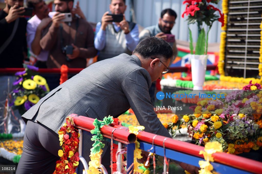 PULWAMA, JAMMU AND KASHMIR, INDIA - OCTOBER 21, 2026: Police Commemoration Day is observed at District Police Lines (DPL) to pay tribute to police personnel who lost their lives in the line of duty, including during encounters and operations against militants. Deputy Commissioner (DC) K. K. Sidha and Senior Superintendent of Police (SSP) Sahil Sarangal lay a wreath at the Martyrs’ Memorial to honour their sacrifice and courage. (Photo by Nisar Ul Haq Allai/JNA Press via Nexpher Images)