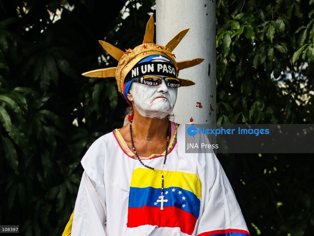 CARACAS, VENEZUELA, OCTOBER 22, 2026: Opposition supporters and leaders gather near Plaza Venezuela in Caracas to demand a timetable for presidential elections, the release of political prisoners and guarantees for opposition leader Maria Corina Machado’s safe return to the country. The demonstration forms part of nationwide mobilisations called by her Vente Venezuela movement. (Photo by Mario Flores/JNA Press via Nexpher Images)
