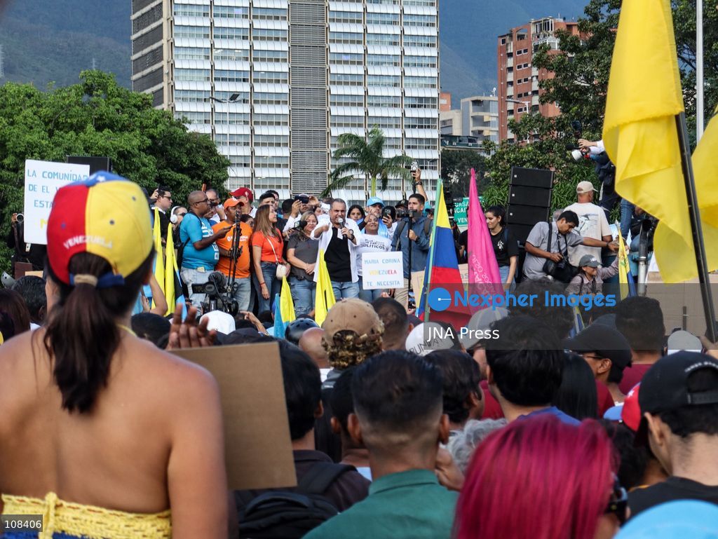 CARACAS, VENEZUELA, OCTOBER 22, 2026: Opposition supporters and leaders gather near Plaza Venezuela in Caracas to demand a timetable for presidential elections, the release of political prisoners and guarantees for opposition leader Maria Corina Machado’s safe return to the country. The demonstration forms part of nationwide mobilisations called by her Vente Venezuela movement. (Photo by Mario Flores/JNA Press via Nexpher Images)
