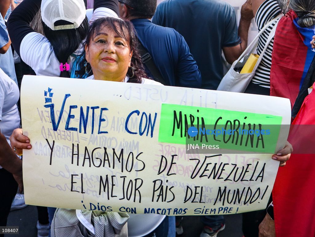 CARACAS, VENEZUELA, OCTOBER 22, 2026: Opposition supporters and leaders gather near Plaza Venezuela in Caracas to demand a timetable for presidential elections, the release of political prisoners and guarantees for opposition leader Maria Corina Machado’s safe return to the country. The demonstration forms part of nationwide mobilisations called by her Vente Venezuela movement. (Photo by Mario Flores/JNA Press via Nexpher Images)