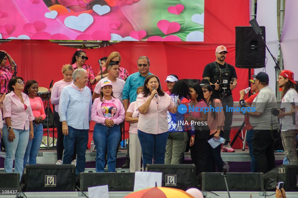 CARACAS, VENEZUELA, OCTOBER 22, 2026: Government supporters march from Plaza Venezuela towards Santa Capilla in central Caracas during a mobilisation marking Breast Cancer Awareness Month and honouring Venezuelan women. The march, called by the ruling United Socialist Party of Venezuela (PSUV), raises awareness of breast cancer and supports people affected by the disease. (Photo by Mario Flores/JNA Press via Nexpher Images)