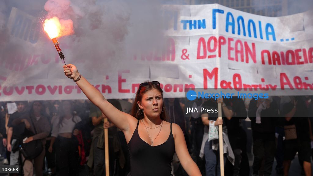 TOP PICS - ATHENS, GREECE, OCTOBER 21, 2026: Students and educators march through central Athens towards the Greek Parliament during nationwide education protests and teachers’ strike action. Demonstrators demand increased public education funding, improved school facilities, smaller classes and higher teachers’ salaries, while opposing education privatisation. (Photo by Vedat Yeler/JNA Press via Nexpher Images)