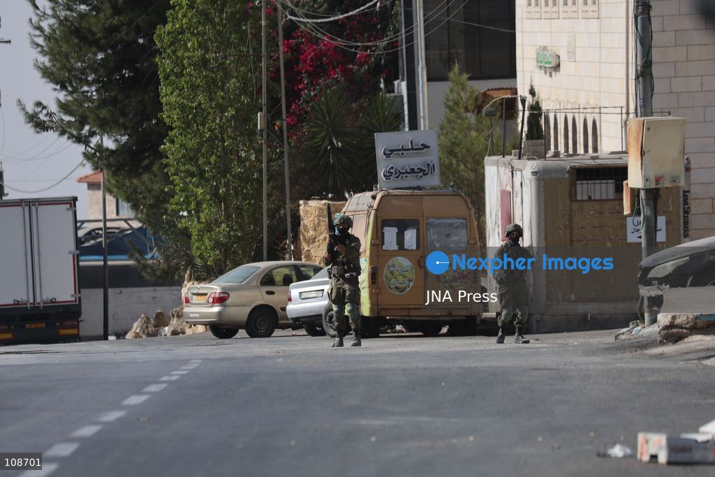 HEBRON, PALESTINE, OCTOBER 23, 2026: Israeli forces raid homes belonging to the al-Jaaba family following a shooting attack at a military checkpoint at the entrance to Hebron in the occupied West Bank. The raids come as Israeli forces close entrances to the city and conduct searches following the attack earlier in the day. (Photo by Mosab shawer/JNA Press via Nexpher Images)