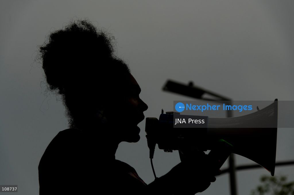 PANAMA CITY, PANAMA, OCTOBER 23, 2026: Demonstrators rally in solidarity with people affected by conflict and human rights abuses in the Democratic Republic of the Congo. Participants call for a boycott of Apple products and greater accountability from technology companies over alleged links between mineral supply chains, exploitation and violence in the country. (Photo by Andrés Trujillo/JNA Press via Nexpher Images)