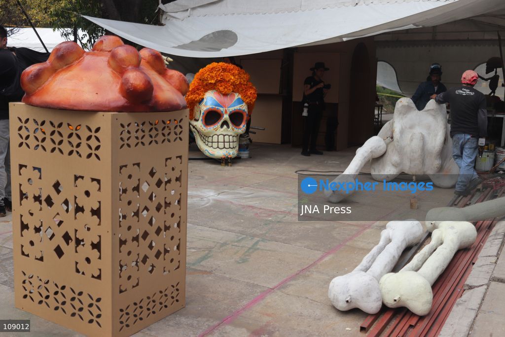 MEXICO CITY, MEXICO, OCTOBER 24, 2026: Members of the Última Hora collective work on “El Panadero con el Pan,” a float being built at FARO de Oriente in Iztapalapa for Mexico City’s Day of the Dead parade. The artists prepare the structure and decorative elements ahead of the annual celebration. (Photo by Carlos Santiago/JNA Press via Nexpher Images)