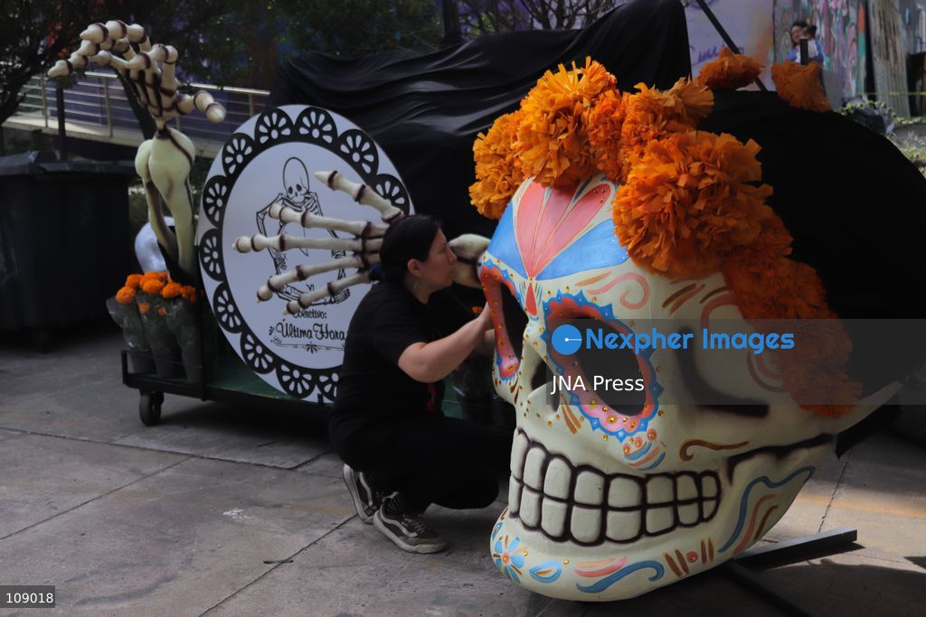 MEXICO CITY, MEXICO, OCTOBER 24, 2026: Members of the Última Hora collective work on “El Panadero con el Pan,” a float being built at FARO de Oriente in Iztapalapa for Mexico City’s Day of the Dead parade. The artists prepare the structure and decorative elements ahead of the annual celebration. (Photo by Carlos Santiago/JNA Press via Nexpher Images)