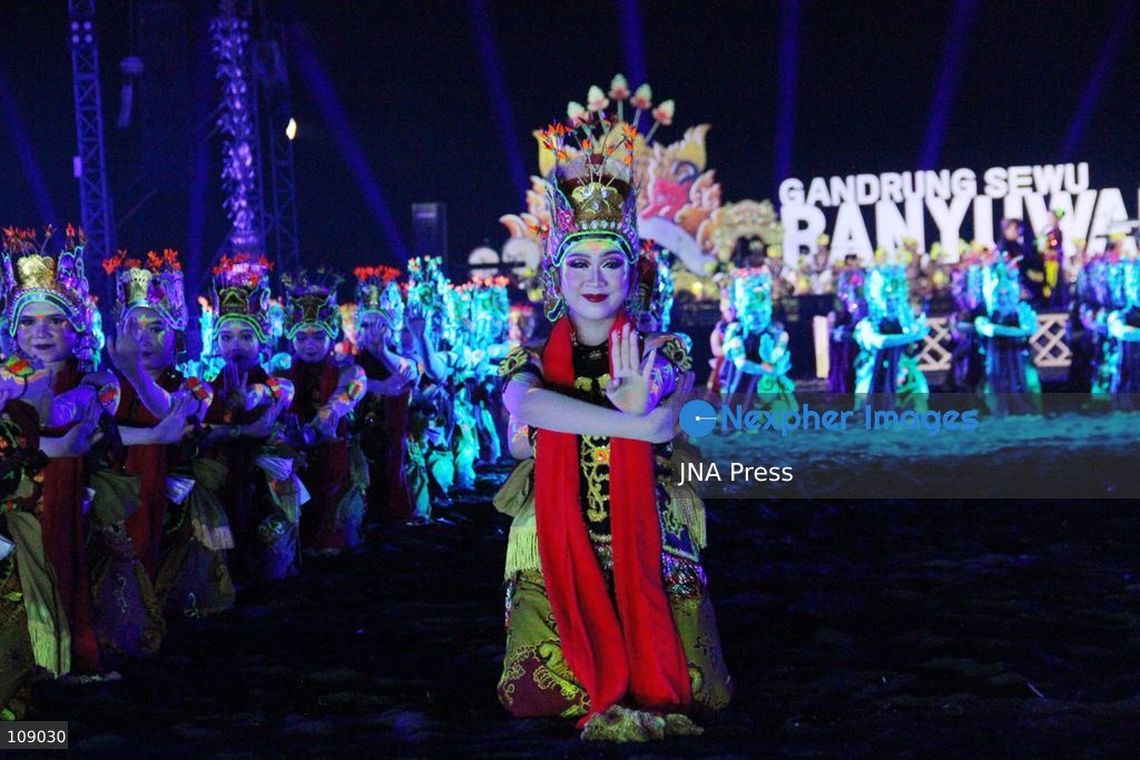 BANYUWANGI, INDONESIA, OCTOBER 24, 2026: Dancers perform during the Gandrung Sewu festival at Marina Boom Beach in Banyuwangi, East Java. Held at night for the first time, the mass dance performance combines traditional Gandrung choreography with illuminated costumes and lighting effects, highlighting the cultural heritage of the local Osing community. (Photo by Suharto/JNA Press via Nexpher Images)