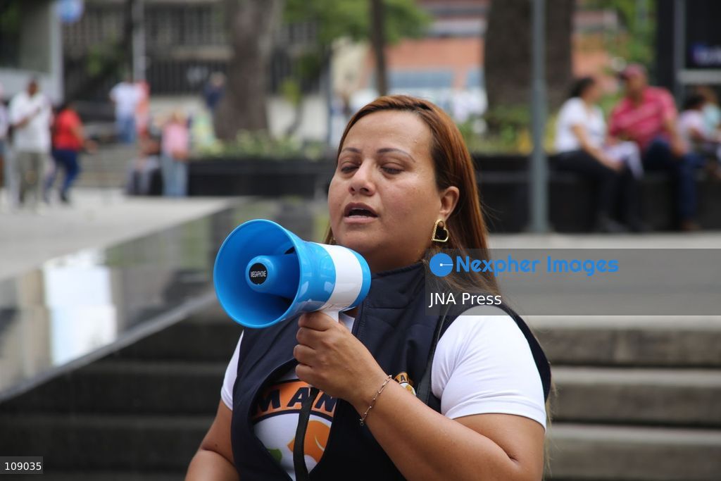 CARACAS, VENEZUELA, OCTOBER 24, 2026: Animal rights activists demonstrate in Caracas, calling for stronger legislation against animal abuse and justice for animals harmed or killed across Venezuela. Participants demand tougher penalties for offenders and greater action by authorities to investigate complaints and protect animals. (Photo by Moisés Quintero/JNA Press via Nexpher Images)