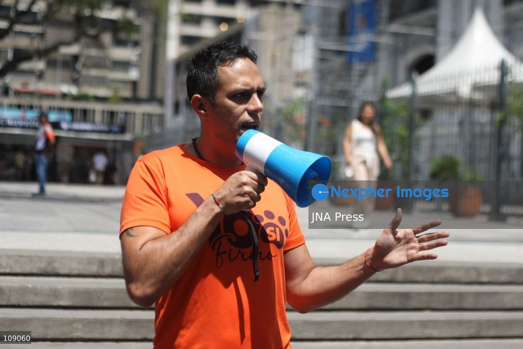 CARACAS, VENEZUELA, OCTOBER 24, 2026: Animal rights activists demonstrate in Caracas, calling for stronger legislation against animal abuse and justice for animals harmed or killed across Venezuela. Participants demand tougher penalties for offenders and greater action by authorities to investigate complaints and protect animals. (Photo by Moisés Quintero/JNA Press via Nexpher Images)