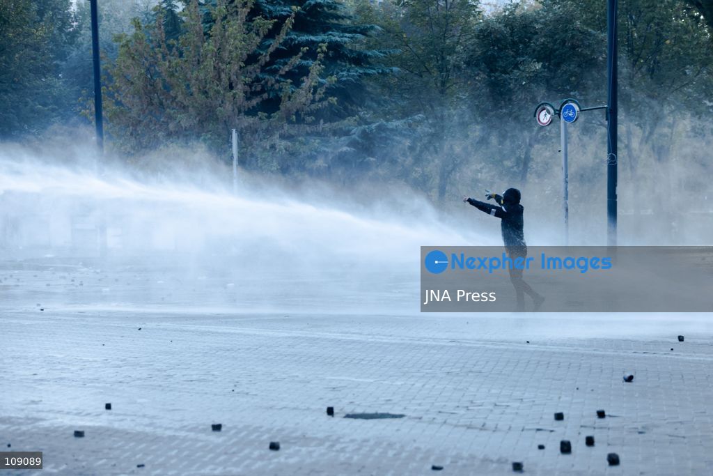 TIRANA, ALBANIA, OCTOBER 24, 2026: Demonstrators gather in central Tirana as students join a wider anti-government protest demanding Prime Minister Edi Rama’s resignation. The mobilisation brings together students, university professors and opposition supporters calling for increased education funding and greater political accountability. (Photo by Konstantinos Zilos/JNA Press via Nexpher Images)
