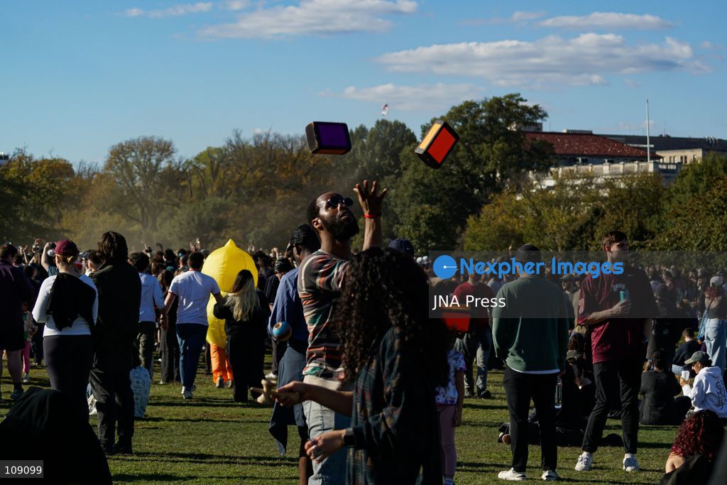 WASHINGTON, D.C., UNITED STATES, OCTOBER 24, 2026: Concertgoers gather on the Washington Monument grounds for a free benefit concert by American band Turnstile. The event raises donations for Human Concern International’s humanitarian relief efforts in Palestine, Sudan and Lebanon. (Photo by Ariel PeÃ±a/JNA Press via Nexpher Images)