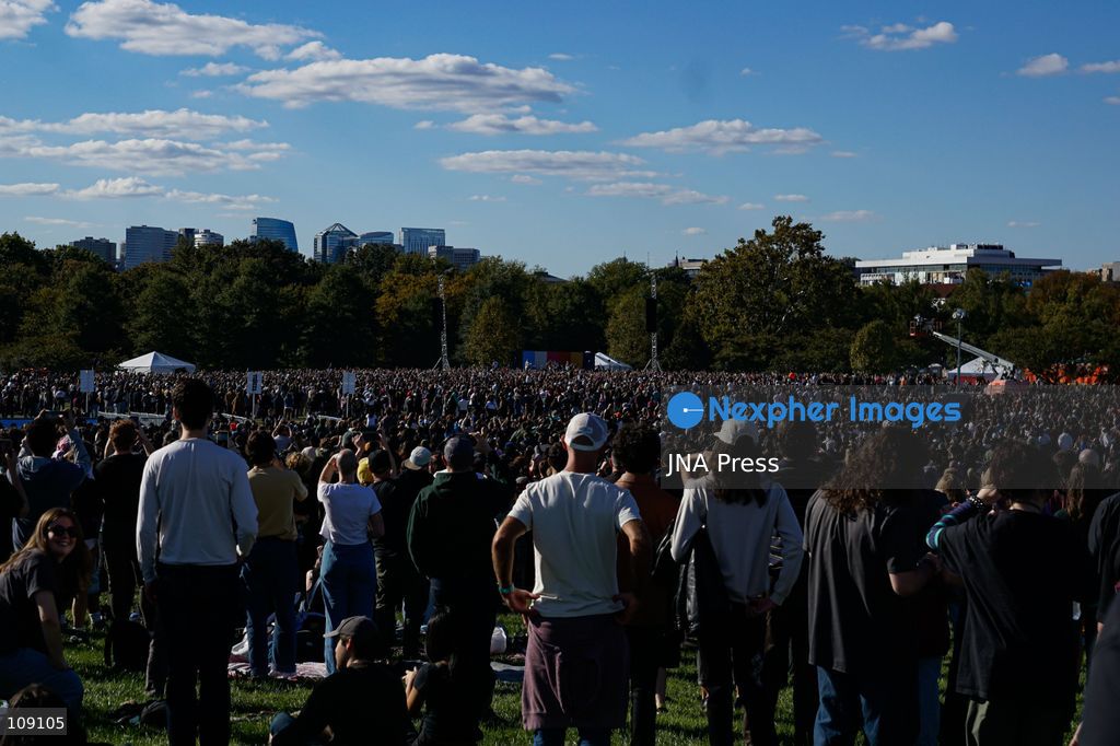 WASHINGTON, D.C., UNITED STATES, OCTOBER 24, 2026: Concertgoers gather on the Washington Monument grounds for a free benefit concert by American band Turnstile. The event raises donations for Human Concern International’s humanitarian relief efforts in Palestine, Sudan and Lebanon. (Photo by Ariel Peña/JNA Press via Nexpher Images)