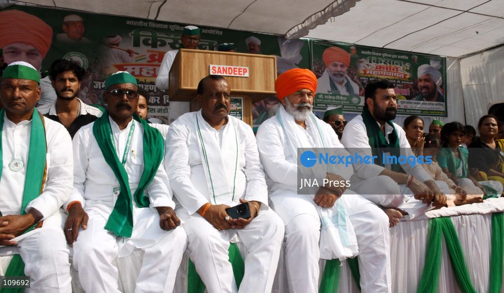 PRAYAGRAJ, INDIA, OCTOBER 26, 2026: Rakesh Tikait, national spokesperson of the Bharatiya Kisan Union (BKU), joins farmers during a Kisan Mahapanchayat gathering at Mundera Mandi in Prayagraj, Uttar Pradesh. Participants demand fair crop prices, adequate agricultural supplies and fair compensation for land acquired for development projects. (Photo by Saurabh Kumar/JNA Press via Nexpher Images)