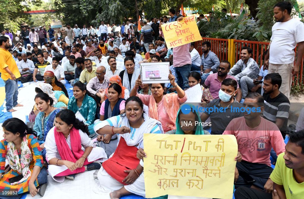 PRAYAGRAJ, INDIA - OCTOBER 27, 2026: Candidates in the PGT-TGT teacher recruitment process staged a protest at the Directorate of Education in Prayagraj to press for their demands. They are seeking the opportunity to take part in the recruitment process under the old set of rules. (Photo by Saurabh Kumar/JNA Press via Nexpher Images)