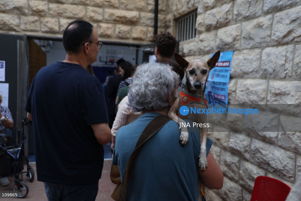 WEST JERUSALEM, OCTOBER 27, 2026: Israeli President Isaac Herzog and voters cast their ballots at a polling station in West Jerusalem during elections for Israel’s parliament, the Knesset. (Photo by Saeed Qaq/JNA Press via Nexpher Images)