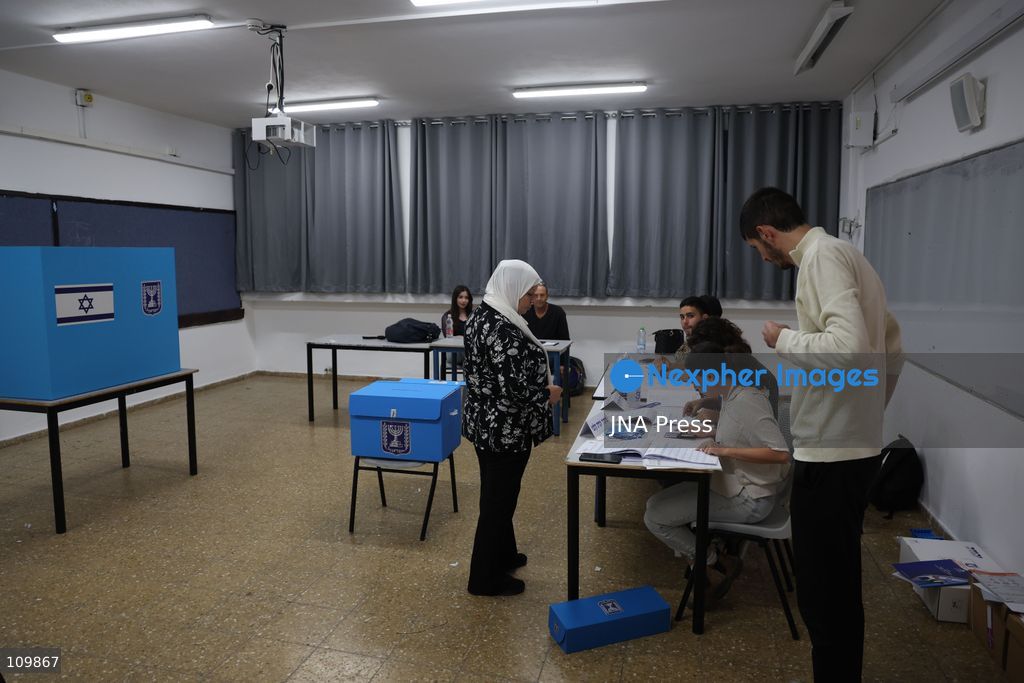 WEST JERUSALEM, OCTOBER 27, 2026: Israeli President Isaac Herzog and voters cast their ballots at a polling station in West Jerusalem during elections for Israel’s parliament, the Knesset. (Photo by Saeed Qaq/JNA Press via Nexpher Images)