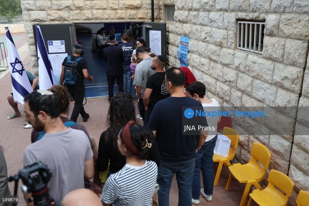 WEST JERUSALEM, OCTOBER 27, 2026: Israeli President Isaac Herzog and voters cast their ballots at a polling station in West Jerusalem during elections for Israel’s parliament, the Knesset. (Photo by Saeed Qaq/JNA Press via Nexpher Images)