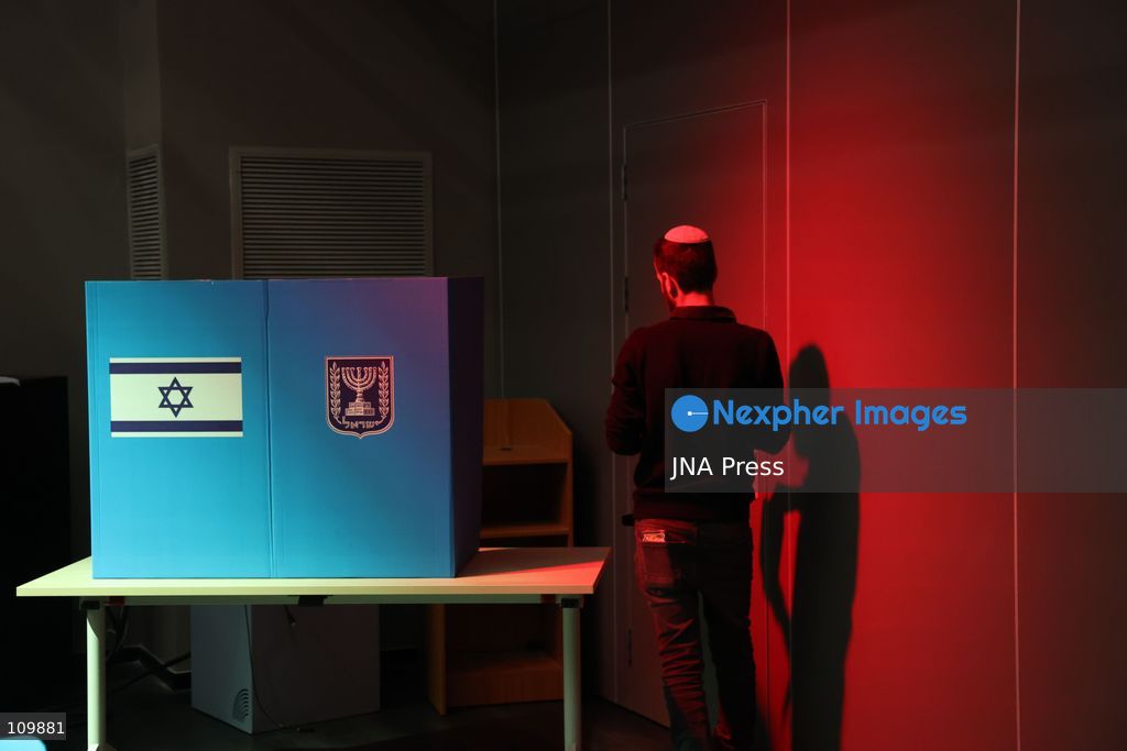WEST JERUSALEM, OCTOBER 27, 2026: Israeli President Isaac Herzog and voters cast their ballots at a polling station in West Jerusalem during elections for Israel’s parliament, the Knesset. (Photo by Saeed Qaq/JNA Press via Nexpher Images)