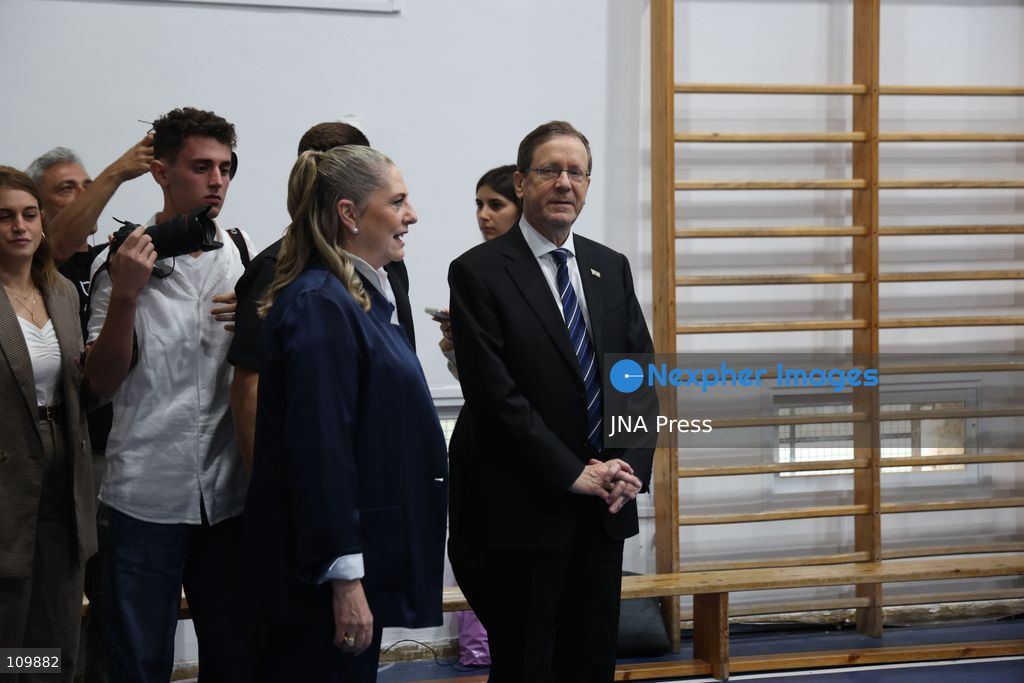 WEST JERUSALEM, OCTOBER 27, 2026: Israeli President Isaac Herzog and voters cast their ballots at a polling station in West Jerusalem during elections for Israel’s parliament, the Knesset. (Photo by Saeed Qaq/JNA Press via Nexpher Images)
