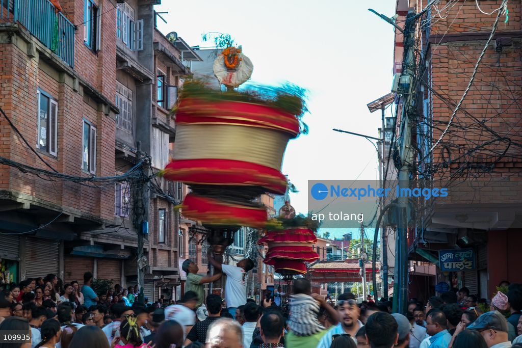 KATHMANDU, NEPAL – OCTOBER 27, 2026: Devotees from the Newar community perform age-old rituals during the traditional Chokte Narayan Jatra(Handigaun Jatra)festival in Handigaun, Kathmandu, Nepal. The annual cultural procession brings together local residents to celebrate heritage, preserve ancient traditions, and foster community unity within the historic Kathmandu Valley. (Photo by ap tolang/Nexpher Images)