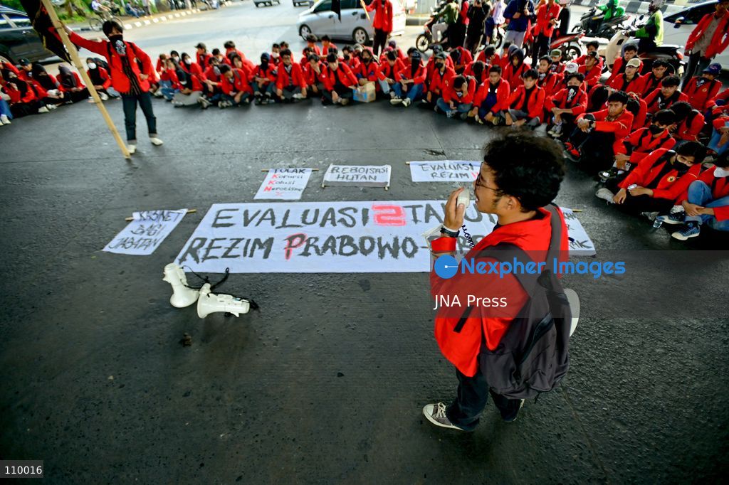 MAKASSAR, INDONESIA – OCTOBER 28, 2026: University students and demonstrators, including NGO representatives, march through central Makassar, South Sulawesi, during a Youth Pledge Day rally. Participants reflected on the spirit of the 1928 Youth Pledge while advocating for democratic integrity and civic rights. (Photo by Muhammad Ishaq/JNA Press via Nexpher Images)