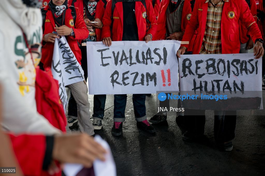 MAKASSAR, INDONESIA – OCTOBER 28, 2026: University students and demonstrators, including NGO representatives, march through central Makassar, South Sulawesi, during a Youth Pledge Day rally. Participants reflected on the spirit of the 1928 Youth Pledge while advocating for democratic integrity and civic rights. (Photo by Muhammad Ishaq/JNA Press via Nexpher Images)
