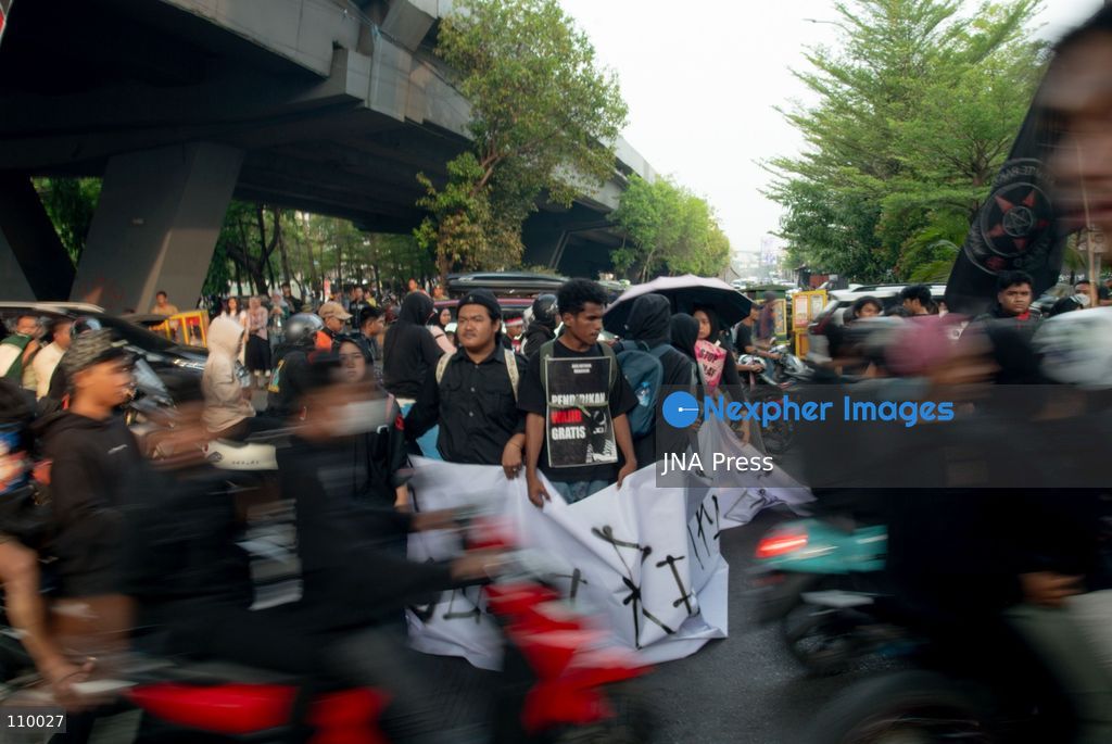 MAKASSAR, INDONESIA – OCTOBER 28, 2026: University students and demonstrators, including NGO representatives, march through central Makassar, South Sulawesi, during a Youth Pledge Day rally. Participants reflected on the spirit of the 1928 Youth Pledge while advocating for democratic integrity and civic rights. (Photo by Muhammad Ishaq/JNA Press via Nexpher Images)
