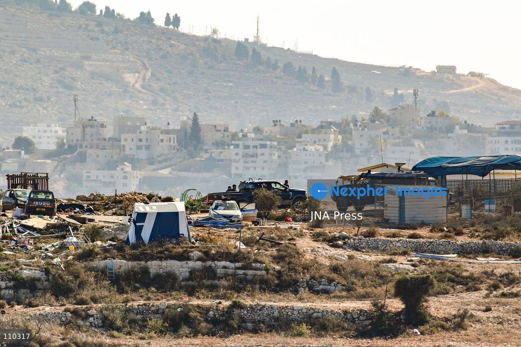 ATARA, PALESTINE, OCTOBER 29, 2026: Israeli forces evacuate an illegal settlement outpost built on land belonging to the Palestinian village of Atara, north of Ramallah in the occupied West Bank, for the third time. According to the information provided, settlers have returned to the site after previous evacuations, expanded the outpost and added new caravans. The repeated evacuations and subsequent returns highlight the ongoing dispute over land in the occupied West Bank and the continued establishment and expansion of Israeli settler outposts on Palestinian-owned land. (Photo by Salman Mohsen Alkhatib/JNA Press via Nexpher Images)