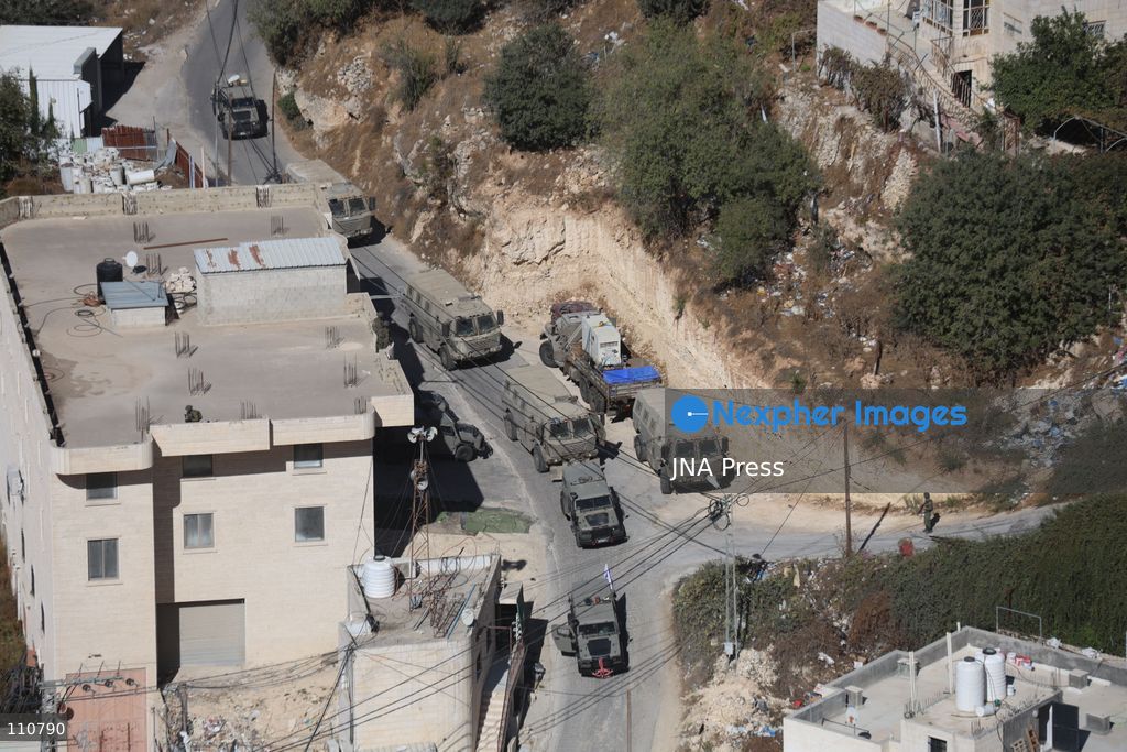 HEBRON, PALESTINE, OCTOBER 30, 2026: Israeli forces demolish the family homes of Ahmad and Hamouda al-Jaaba in Hebron, in the occupied West Bank. The two Palestinians are accused of carrying out an October 23 shooting attack near the Farsh al-Hawa entrance to the city that killed two Israeli soldiers and wounded others. (Photo by Mosab shawer/JNA Press via Nexpher Images)
