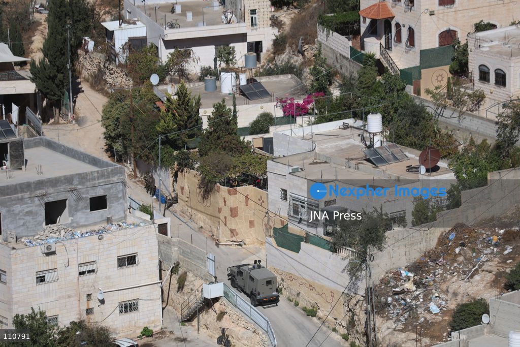 HEBRON, PALESTINE, OCTOBER 30, 2026: Israeli forces demolish the family homes of Ahmad and Hamouda al-Jaaba in Hebron, in the occupied West Bank. The two Palestinians are accused of carrying out an October 23 shooting attack near the Farsh al-Hawa entrance to the city that killed two Israeli soldiers and wounded others. (Photo by Mosab shawer/JNA Press via Nexpher Images)