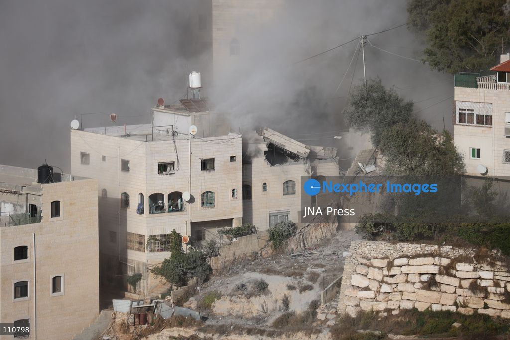 HEBRON, PALESTINE, OCTOBER 30, 2026: Israeli forces demolish the family homes of Ahmad and Hamouda al-Jaaba in Hebron, in the occupied West Bank. The two Palestinians are accused of carrying out an October 23 shooting attack near the Farsh al-Hawa entrance to the city that killed two Israeli soldiers and wounded others. (Photo by Mosab shawer/JNA Press via Nexpher Images)