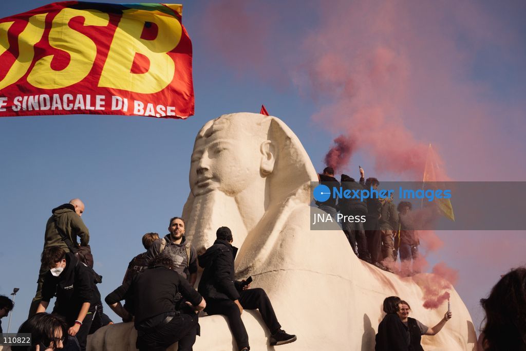 TURIN, ITALY, OCTOBER 30, 2026: Workers and demonstrators march through Turin during a nationwide general strike called by the Unione Sindacale di Base (USB) trade union. Protesters oppose war and rising living costs and demand protection for jobs and the right to strike. (Photo by Chiara Buldrini/JNA Press via Nexpher Images)