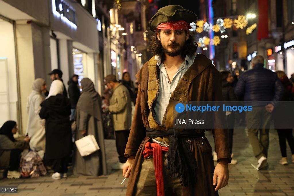 ISTANBUL, TURKEY - OCTOBER 31, 2026: A man dressed as a pirate poses on a street in Taksim as people celebrate Halloween in Istanbul. (Photo by Özlem Karayücel/JNA Press via Nexpher Images)