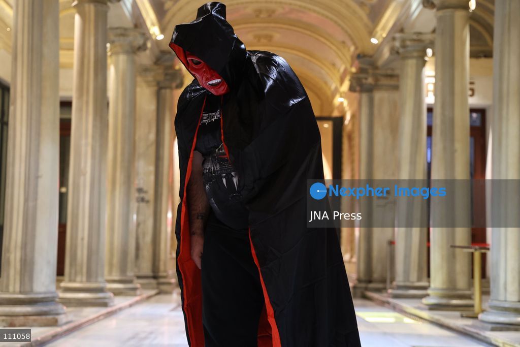 ISTANBUL, TURKEY - OCTOBER 31, 2026: A man dressed as a pirate poses on a street in Taksim as people celebrate Halloween in Istanbul. (Photo by Özlem Karayücel/JNA Press via Nexpher Images)