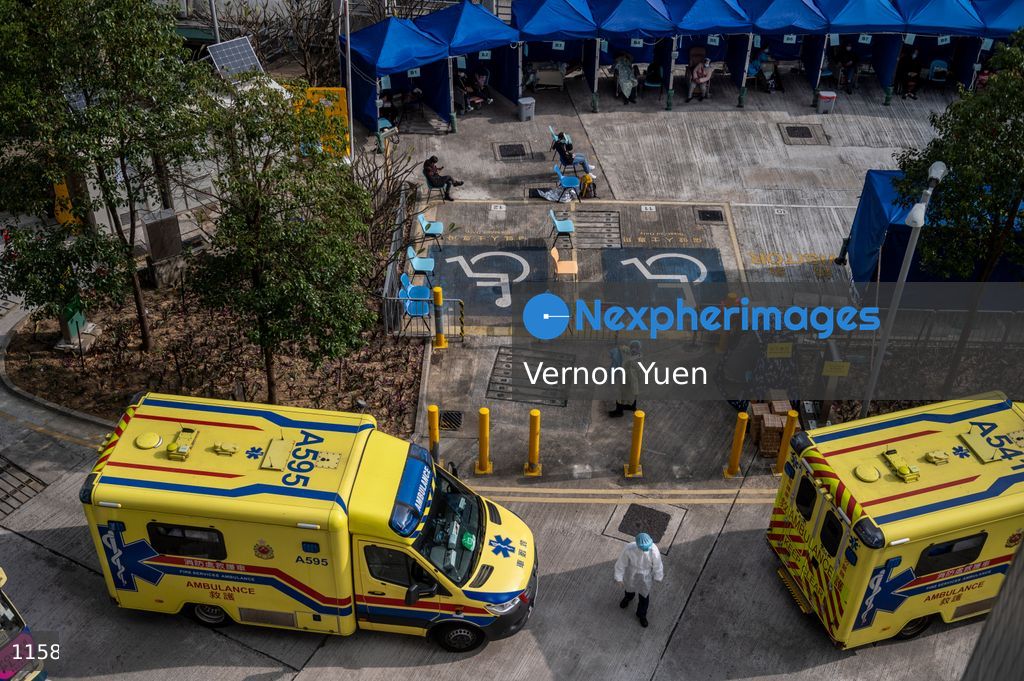 Hong Kong Hospital Overrun with Patients admit Covid-19 Outbreak