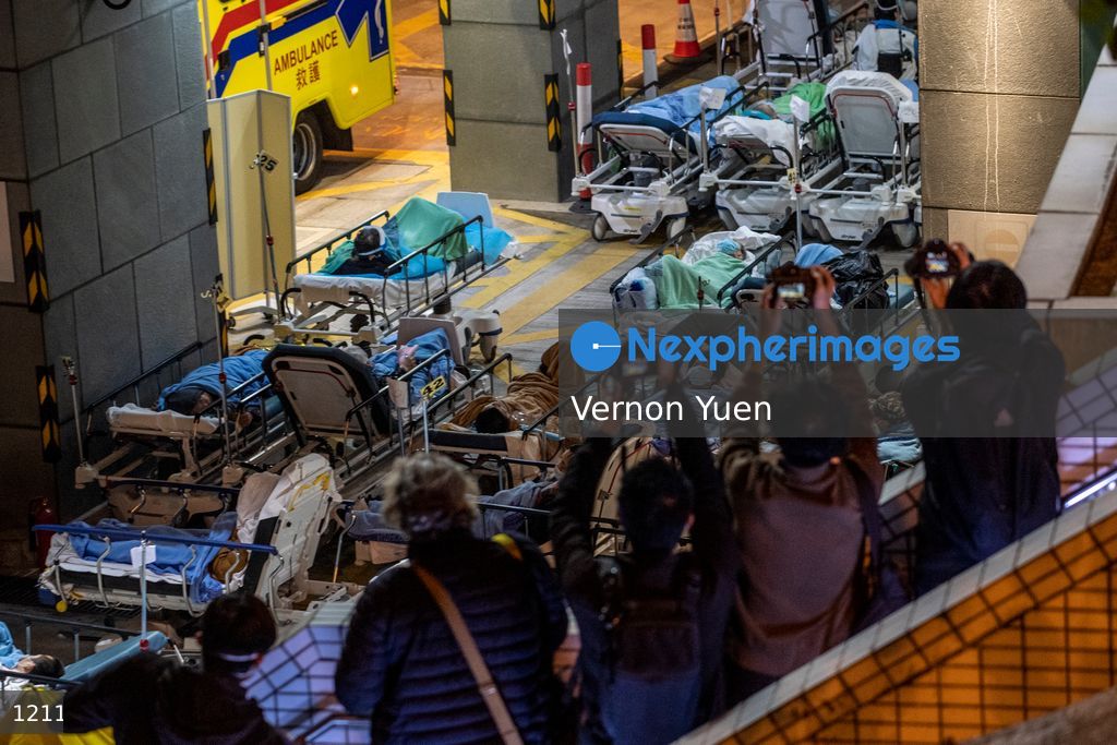 Hong Kong Hospital Overrun with Patients admit Covid-19 Outbreak